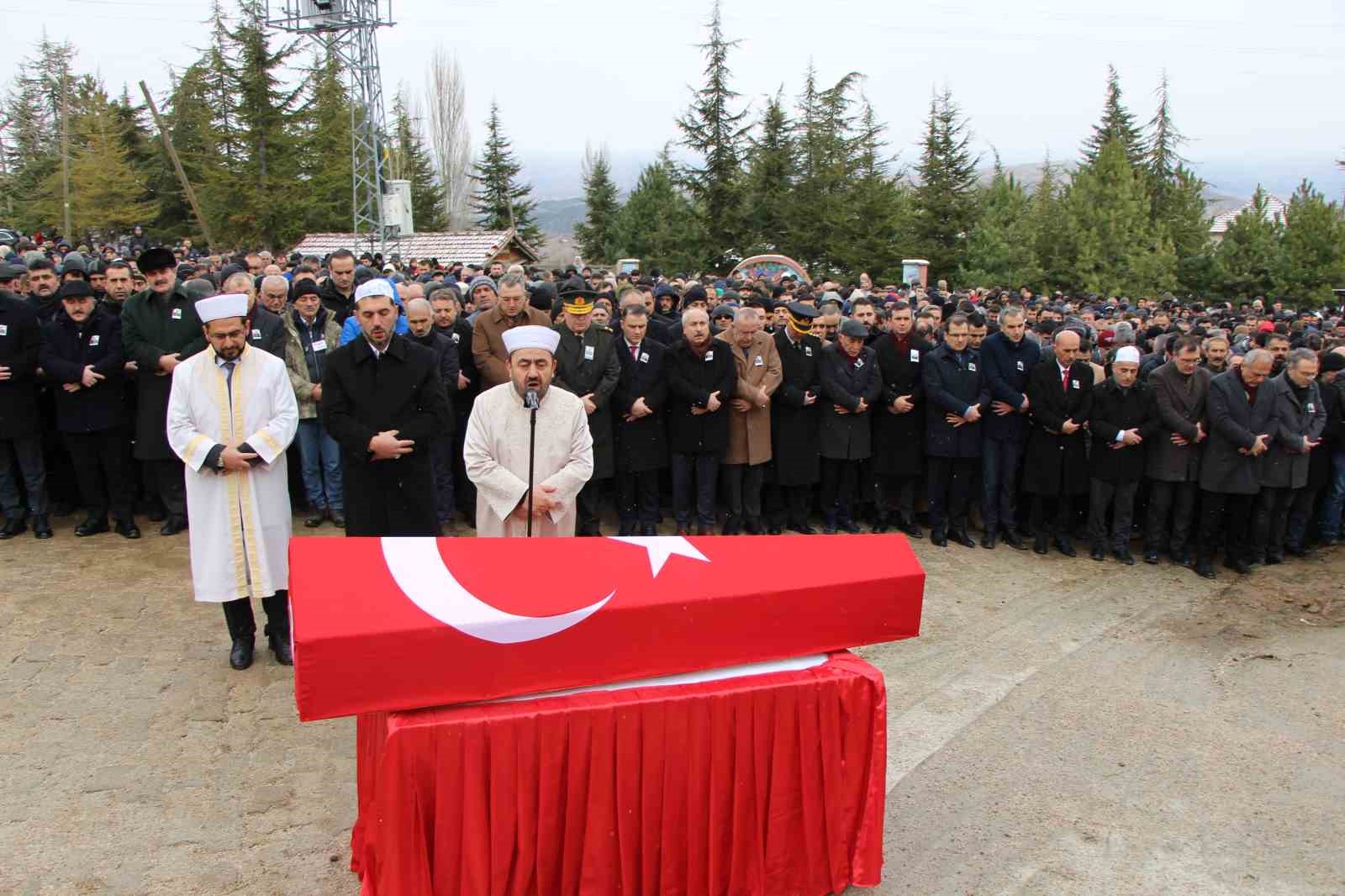 Şehit babası evladıyla böyle vedalaştı: “Seninle gurur duyuyorum oğlum” 