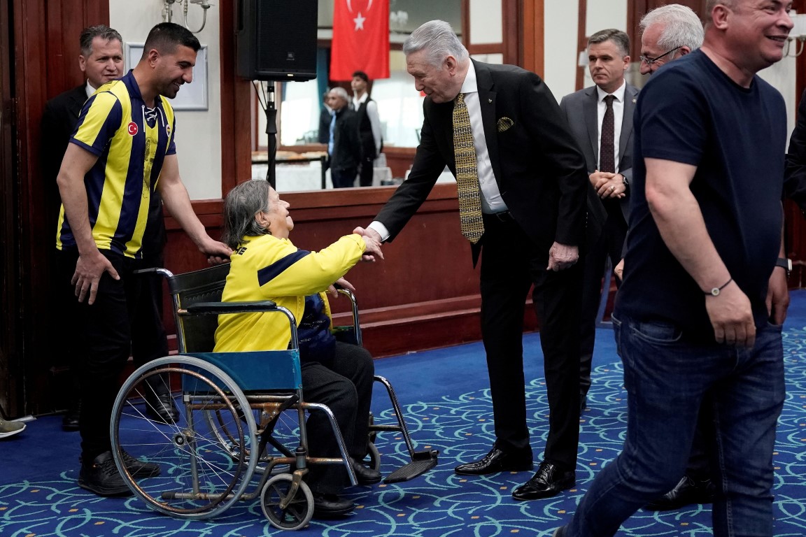 Fenerbahçe’de geleneksel bayramlaşma töreni yapıldı