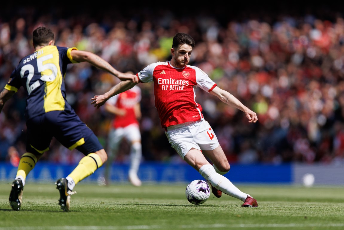 Arsenal, Bournemouth karşısında 3 puanı 3 golle aldı