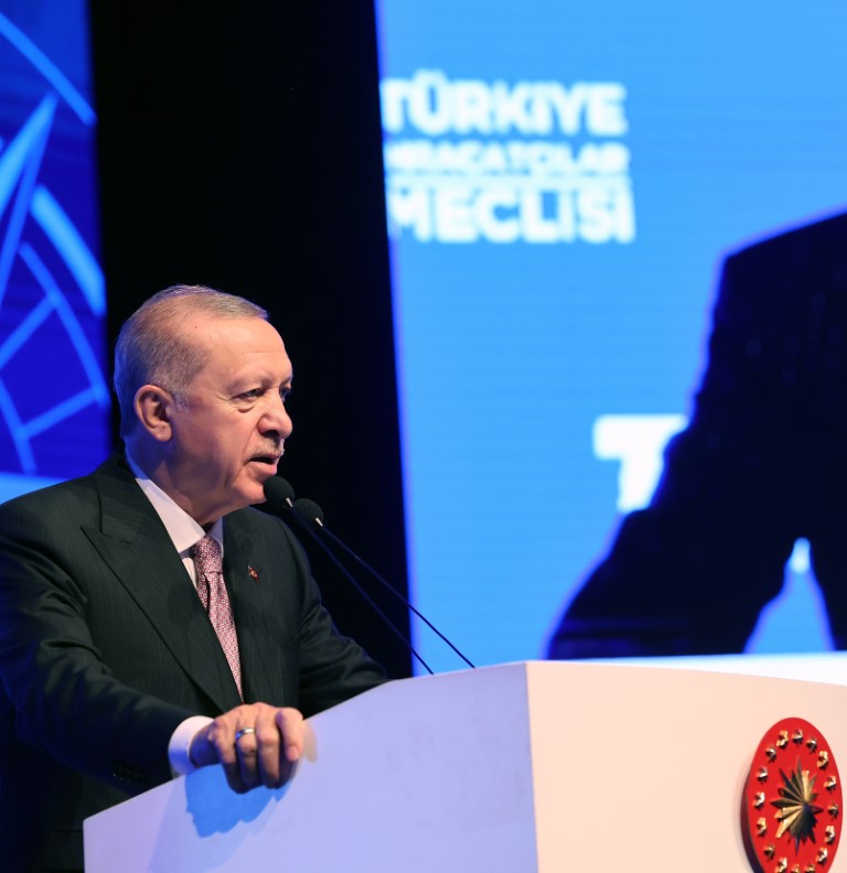 Cumhurbaşkanı Erdoğan’dan ihracatçıya müjde: “Döviz bozdurma zorunluluğunu yüzde 30’a indirdik”