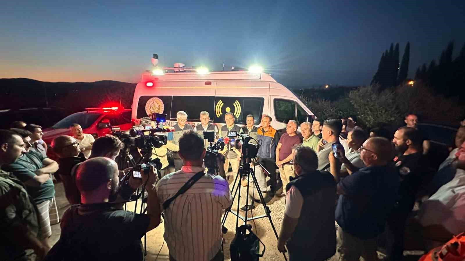 Muğla Valisi Akbıyık: "2024 yılının en ciddi yangınlarından birini yaşıyoruz" 