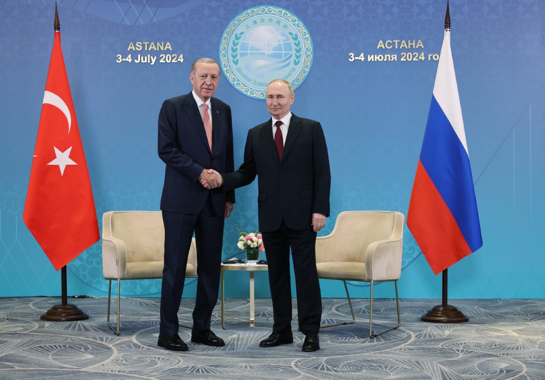 Putin: “Dünyadaki tüm zorluklara rağmen Rusya-Türkiye arasındaki ilişkiler ilerliyor”