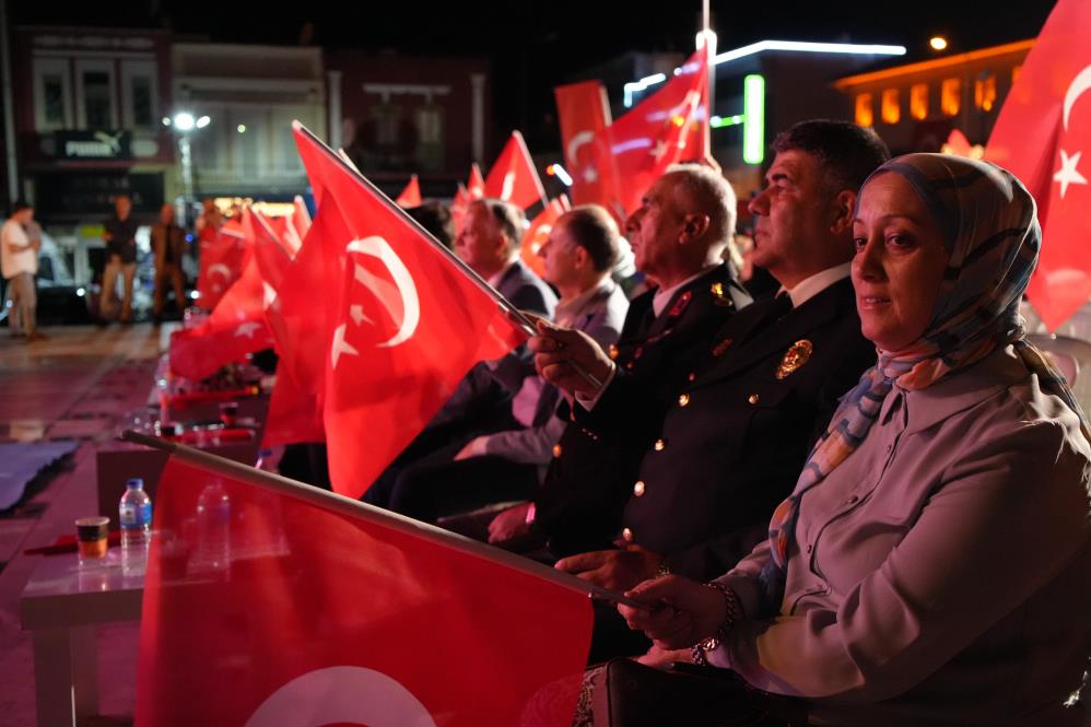 15 Temmuz'da tüm Türkiye tek yürek!