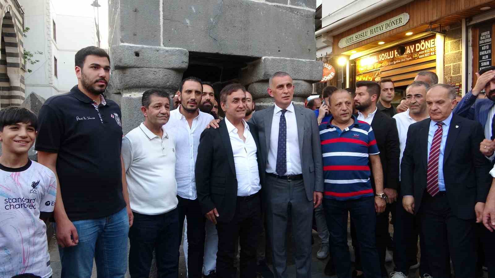 TFF Başkanı Hacıosmanoğlu Amedspor’un gala yemeğine katıldı 