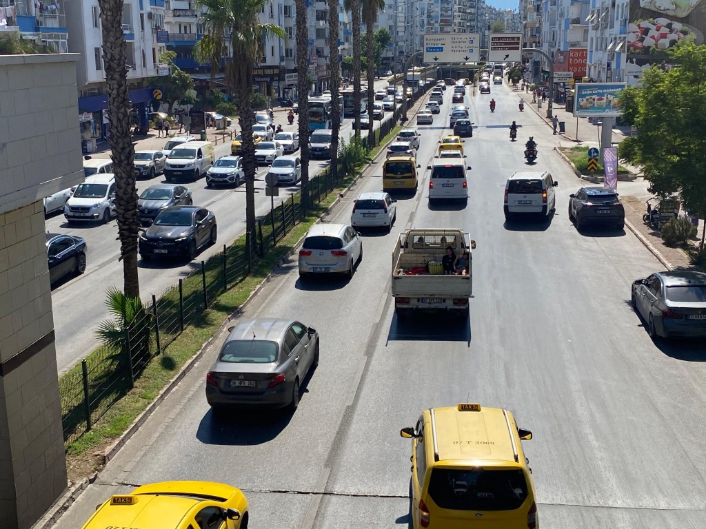 1 Ocak'tan itibaren yetkisi olmadan kimse ilan giremeyecek