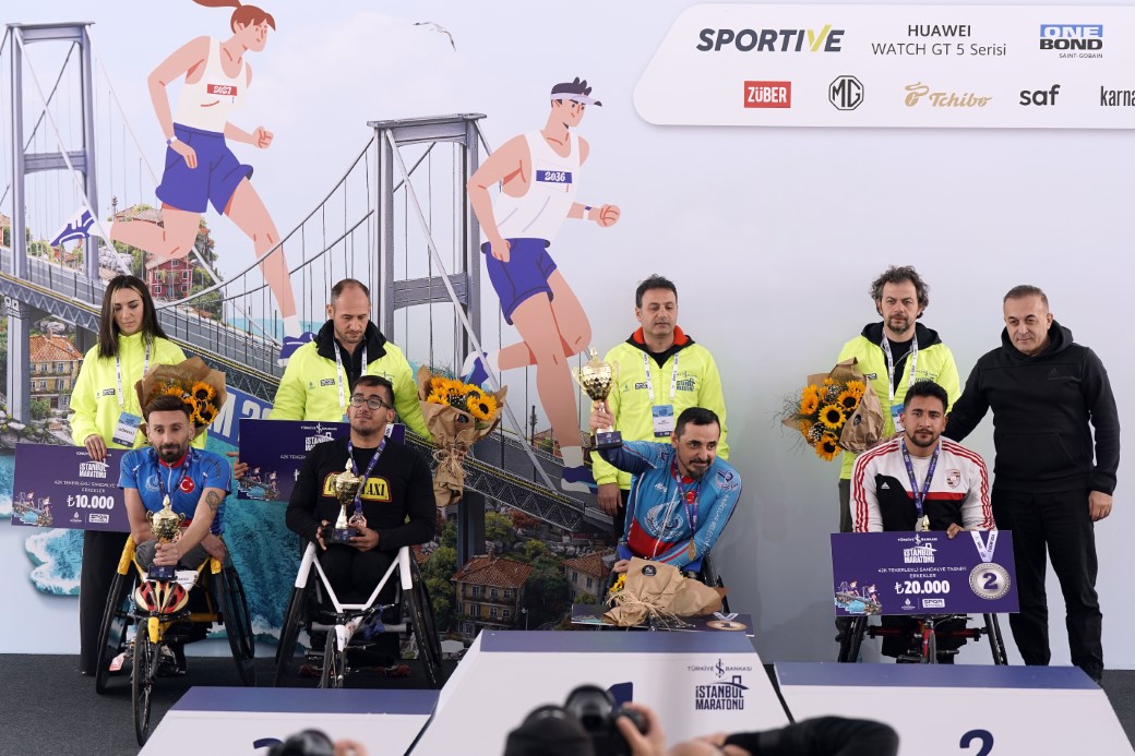 46. İstanbul Maratonu’nda kazananlar ödüllerini aldı