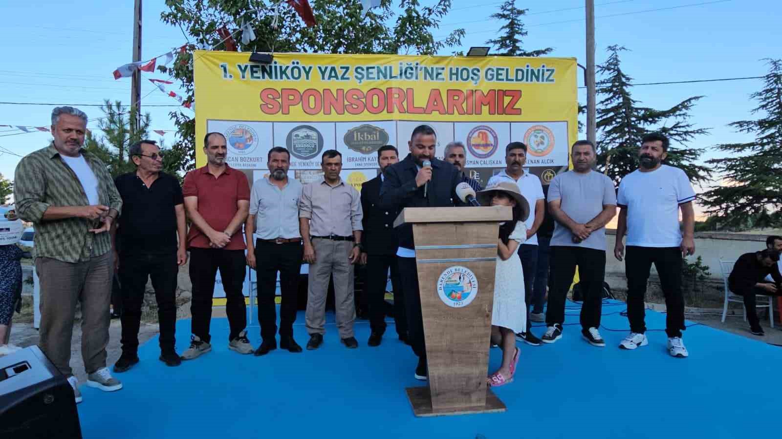 yenikoy-senligi-coskusu-basladi