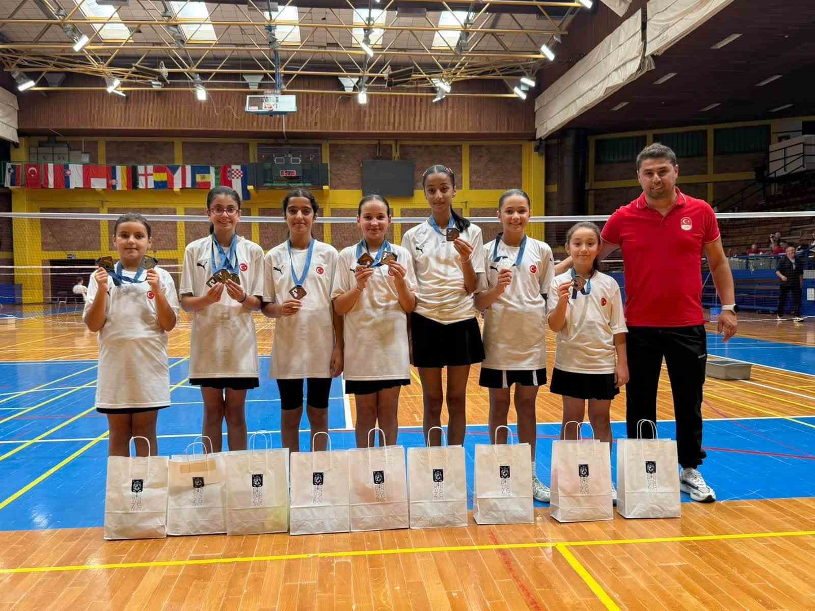 kayserili-sporcular-zagreb-de-kursuye-ambargo-koydu