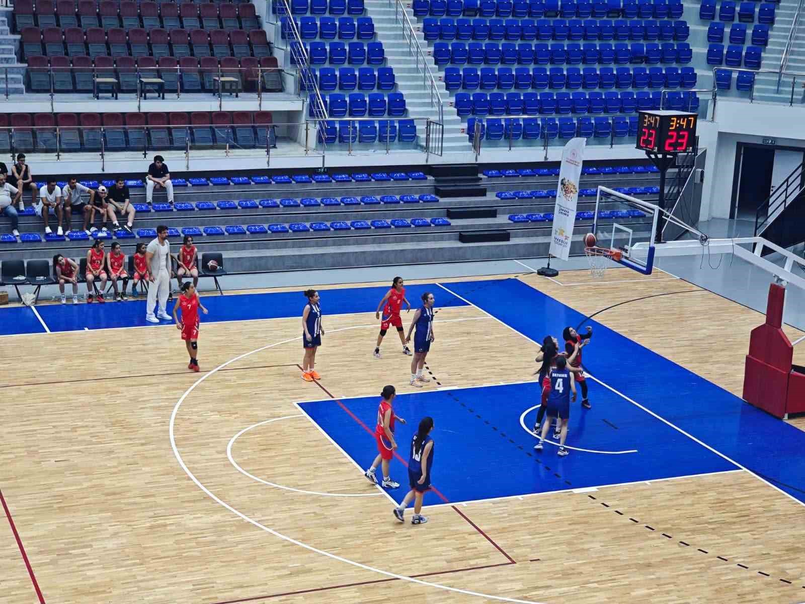 9-ilin-yildizlari-malatya-da-parkeye-cikti