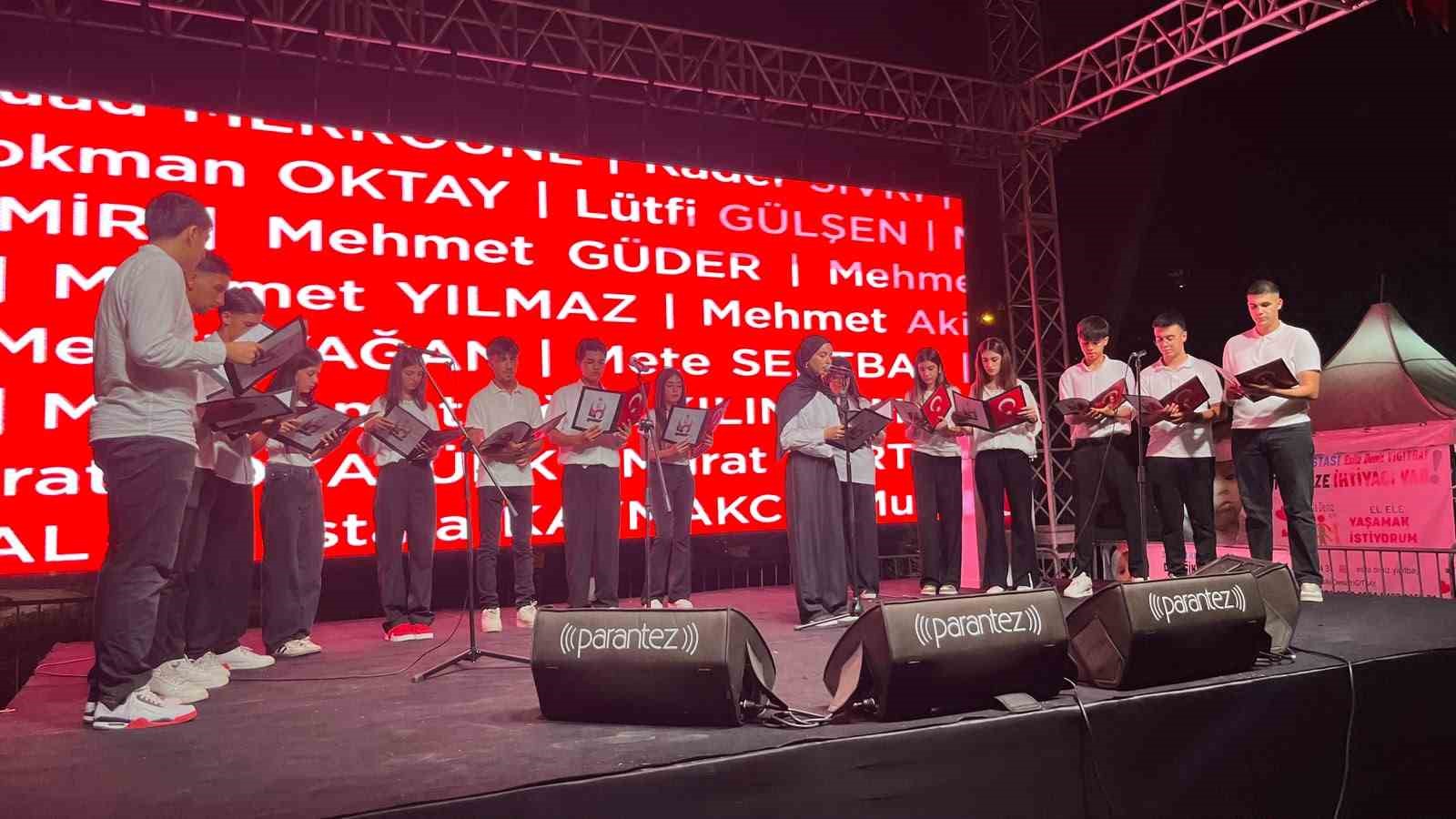alanya-da-15-temmuz-un-10-uncu-yilinda-binler-tek-yurek-oldu