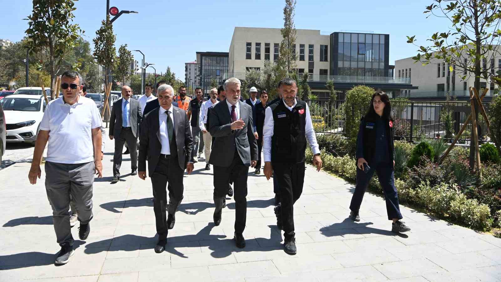 baskan-gorgel-tum-kurumlarimizla-buyuk-bir-koordinasyon-icerisinde-calisiyoruz