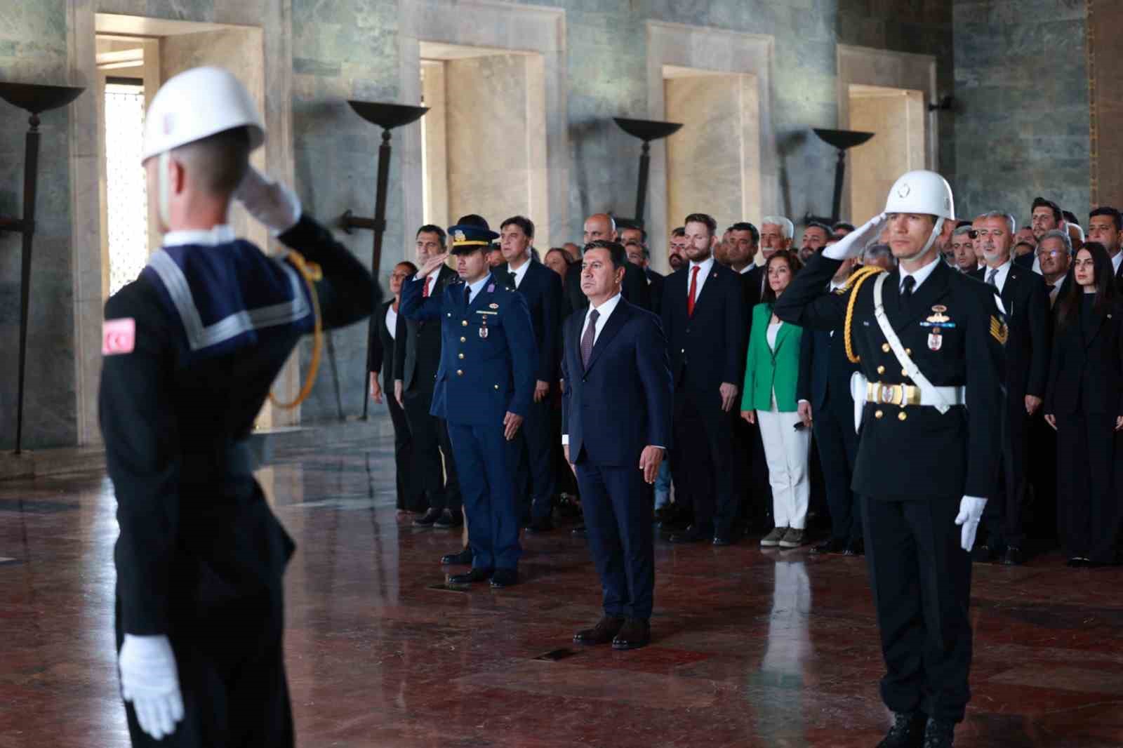 baskan-aras-tan-30-agustos-mesaji