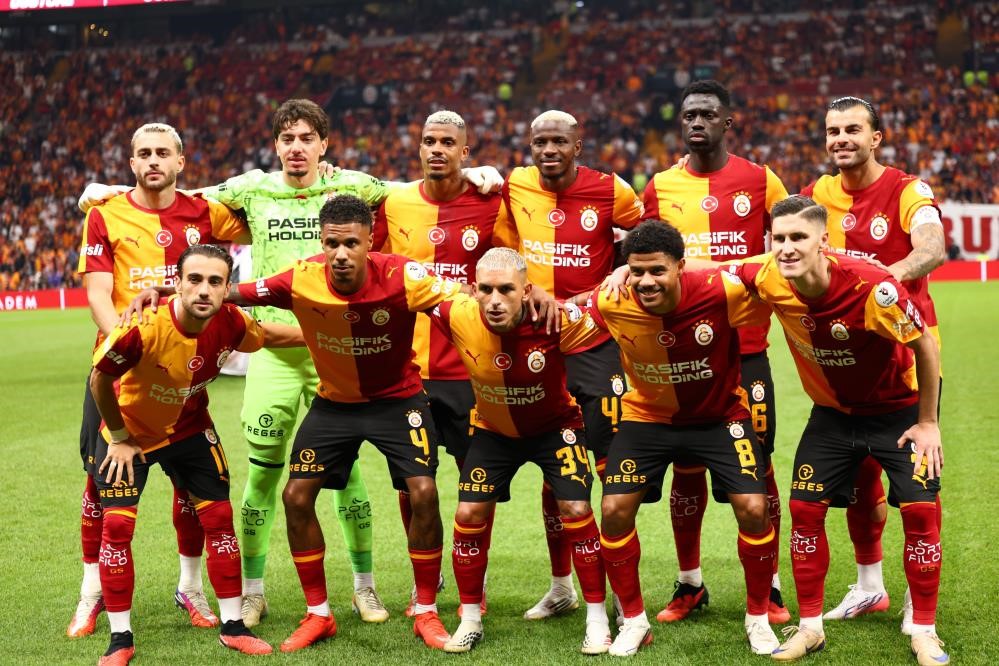 galatasaray-in-uefa-sampiyonlar-ligi-kadrosu-belli-oldu