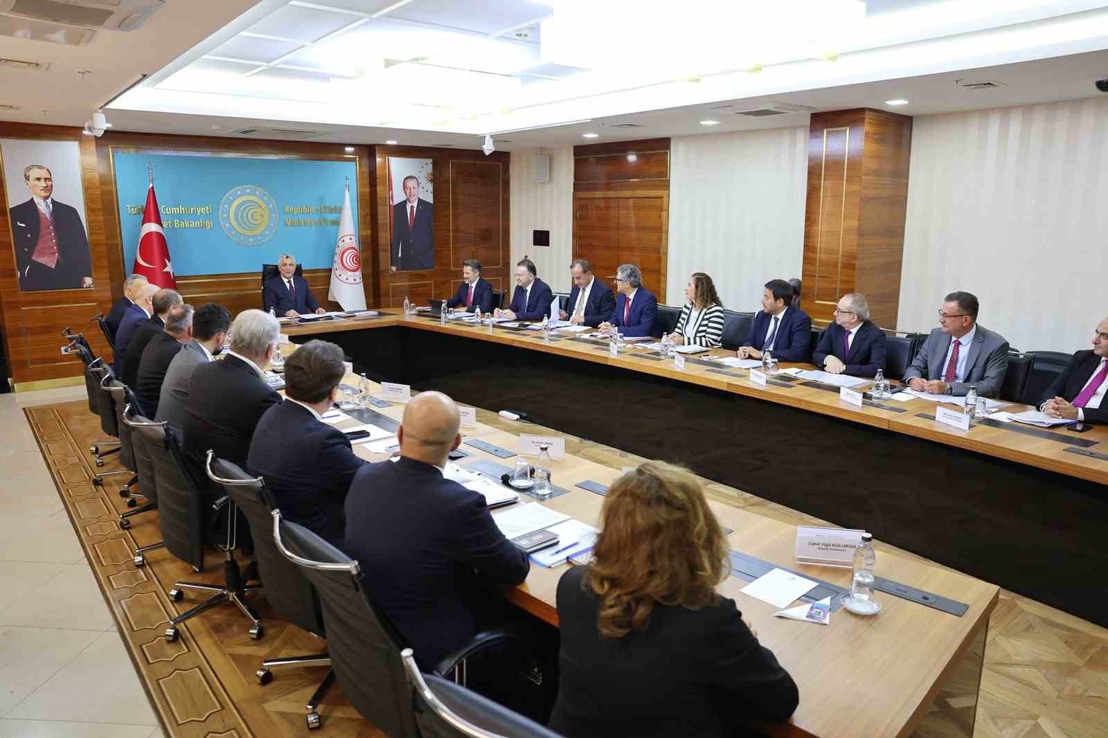 hizmet-ihracatinda-122-6-milyar-dolarlik-rekor