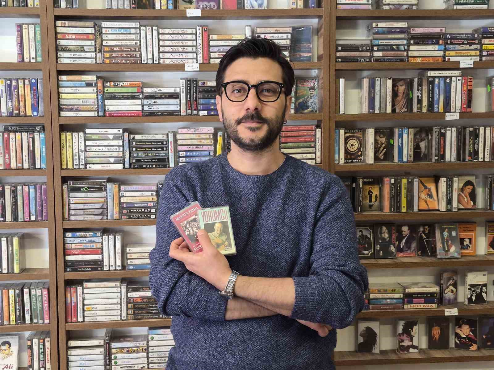 nostaljik-bir-hediye-almak-isteyenler-kasetleri-tercih-ediyor