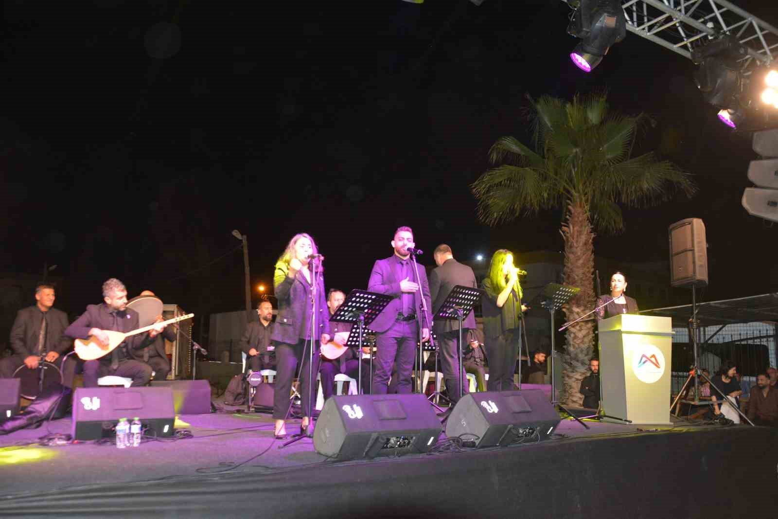 mersin-de-asik-sidki-baba-turku-ve-semahlarla-anildi