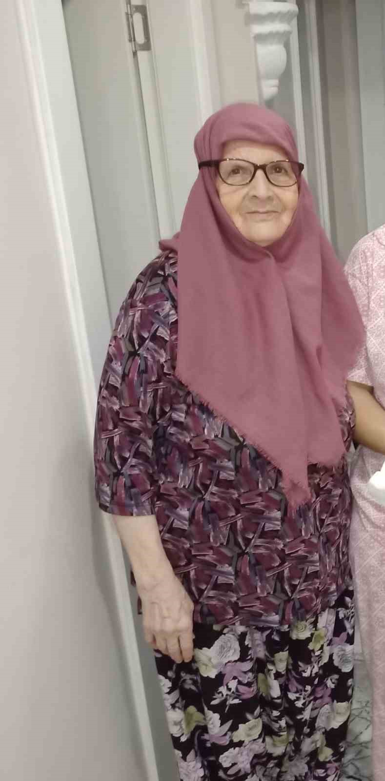 yasli-alzheimer-hastasi-kadin-eve-not-birakip-kayboldu