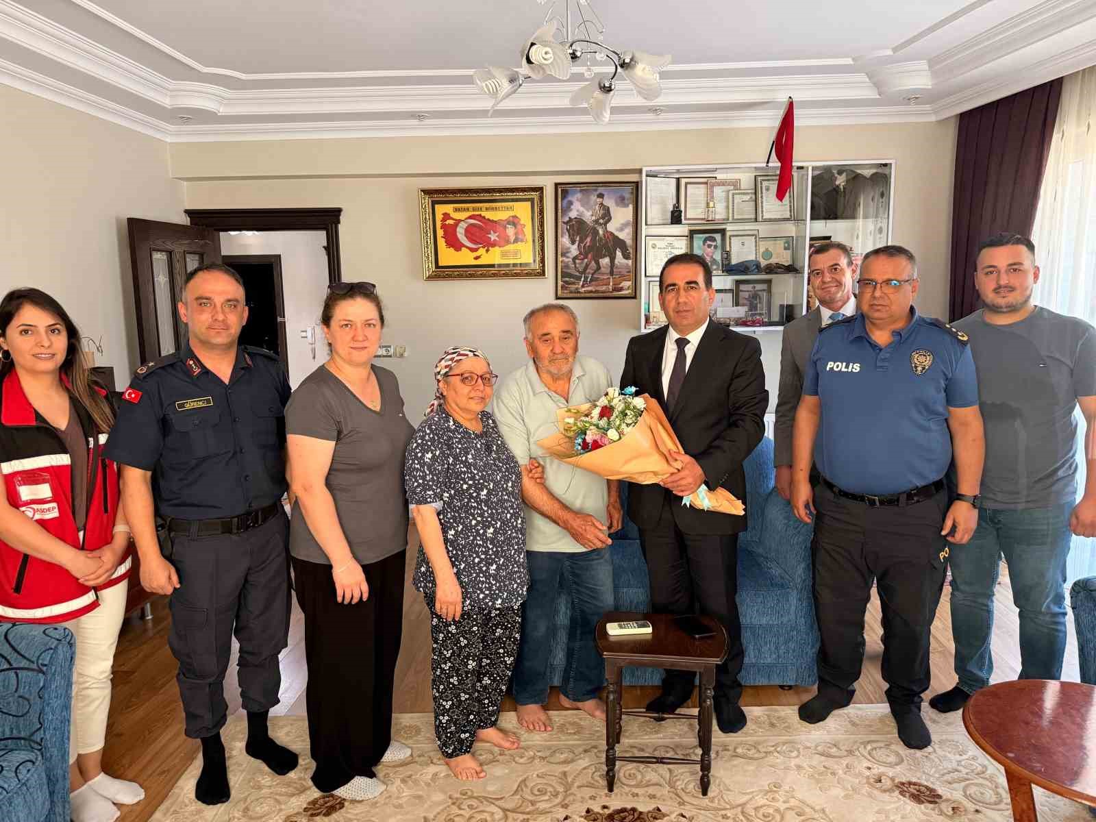 yeni-kaymakamin-ilk-duragi-sehit-evi-oldu