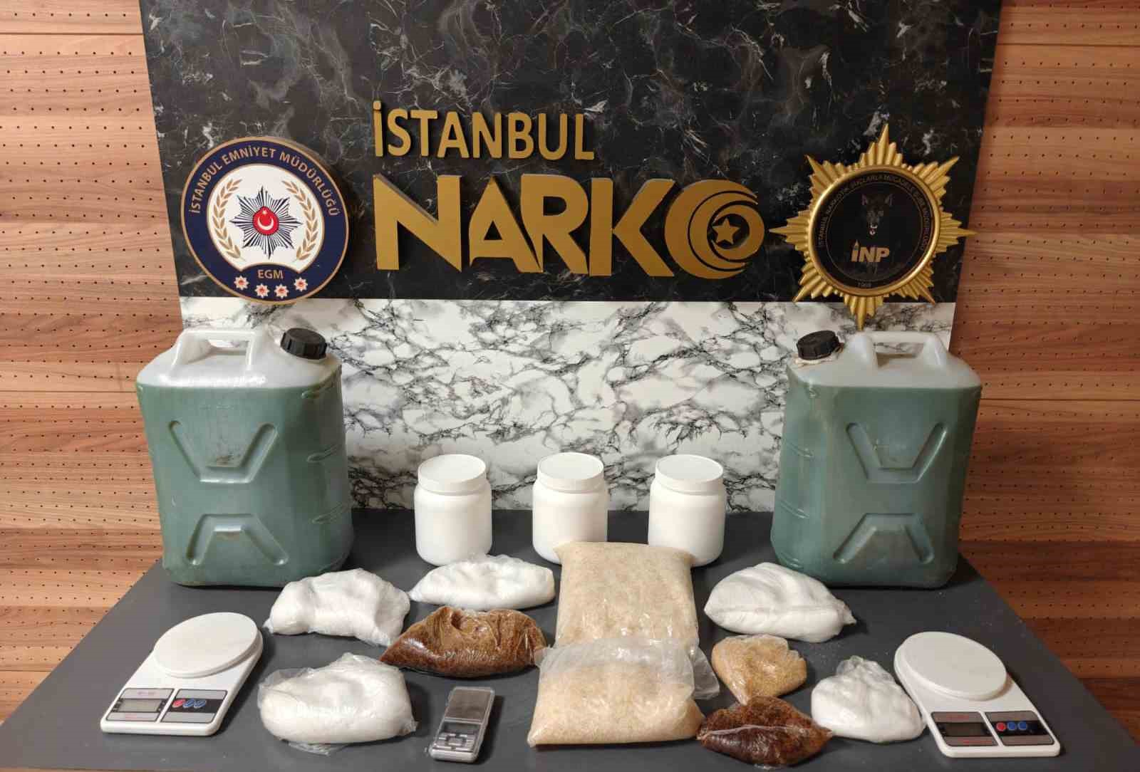 istanbul-da-uyusturucu-operasyonu-49-kilo-uyusturucu-ele-gecirildi