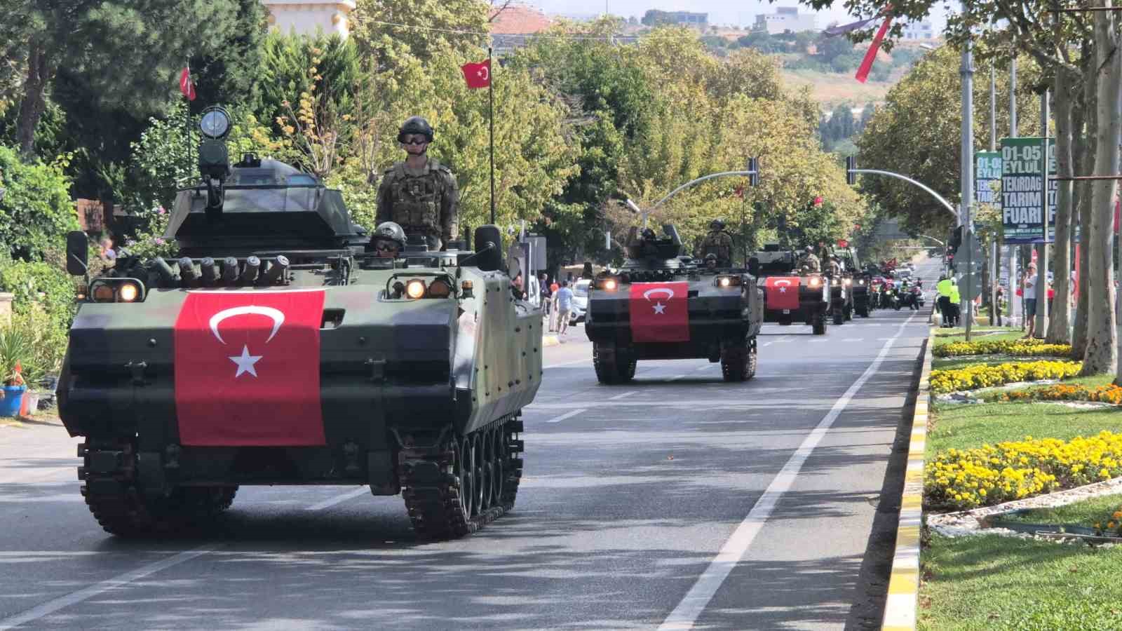 tekirdag-da-30-agustos-coskusu-zafer-bayrami-torenlerle-kutlandi