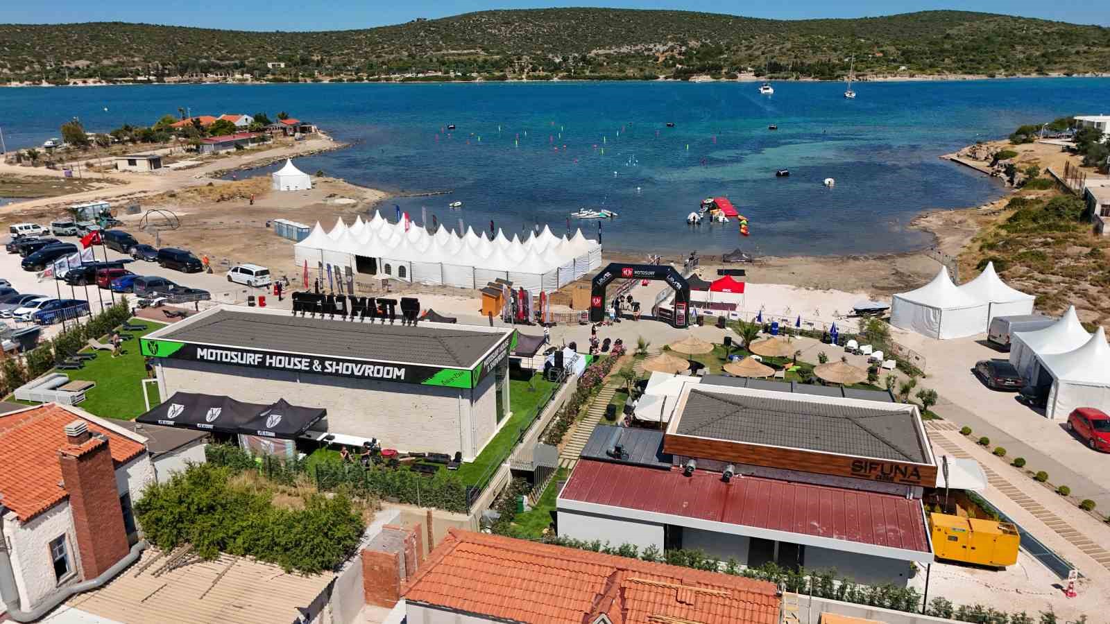 dunya-motosurf-sampiyonasi-nda-ilk-gun-serbest-antrenman-turlari-tamamlandi