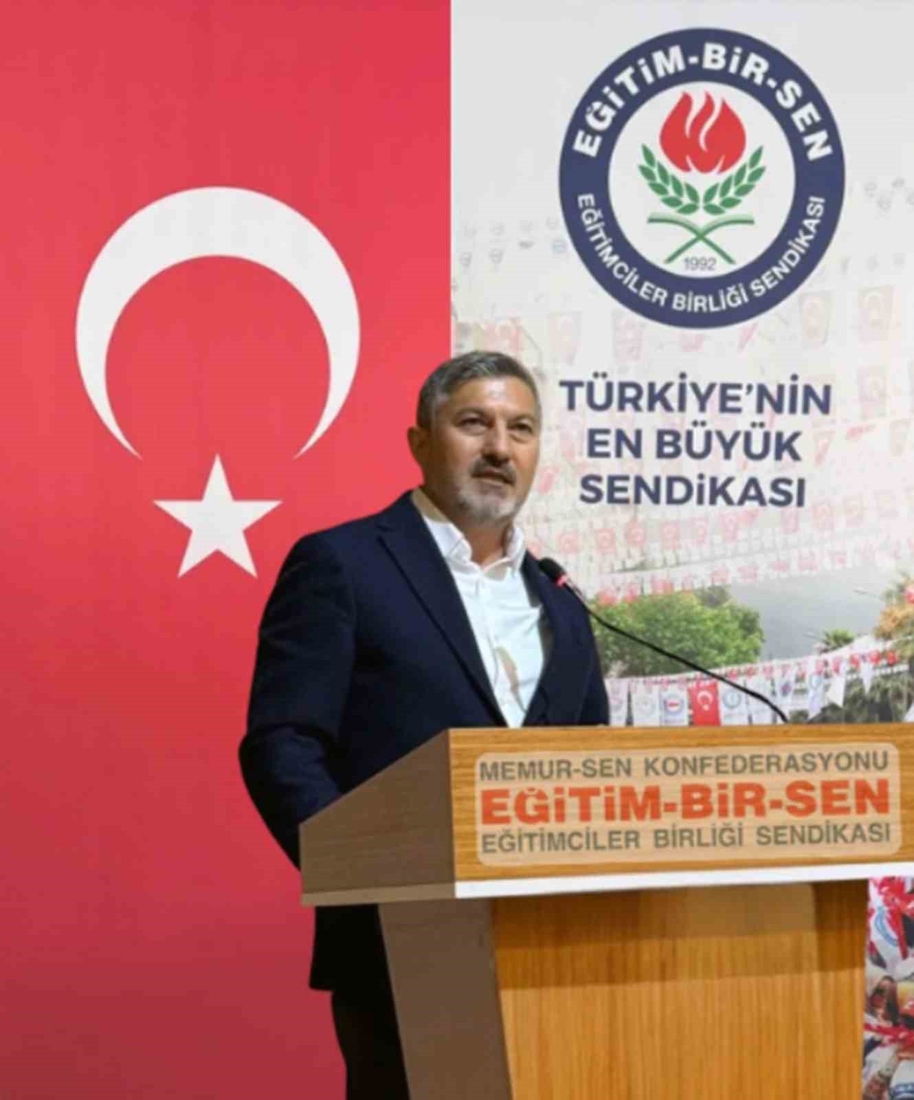 egitim-bir-sen-sube-baskani-ucak-15-temmuz-da-vatan-ve-millet-dusmanlarina-izin-vermedik-vermeyecegiz