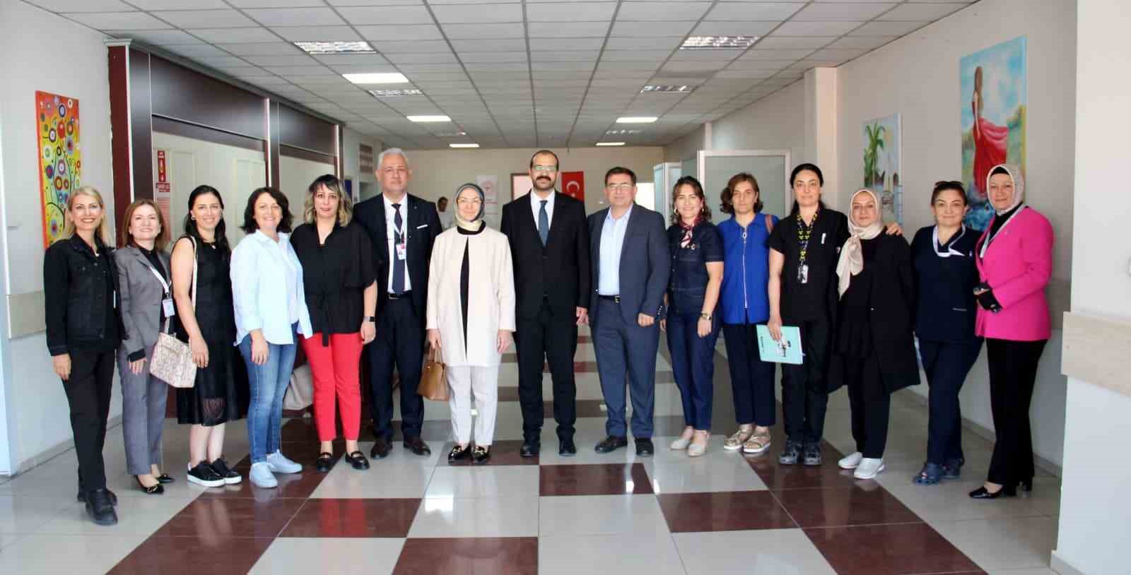 kayseri-devlet-hastanesi-nde-kritik-hastada-beslenme-egitimi