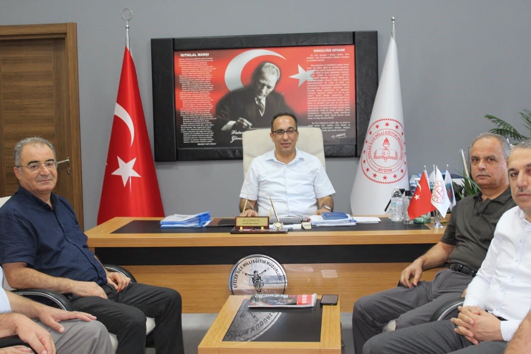 efeler-de-yeni-egitim-yilinda-yapilacaklar-gorusuldu
