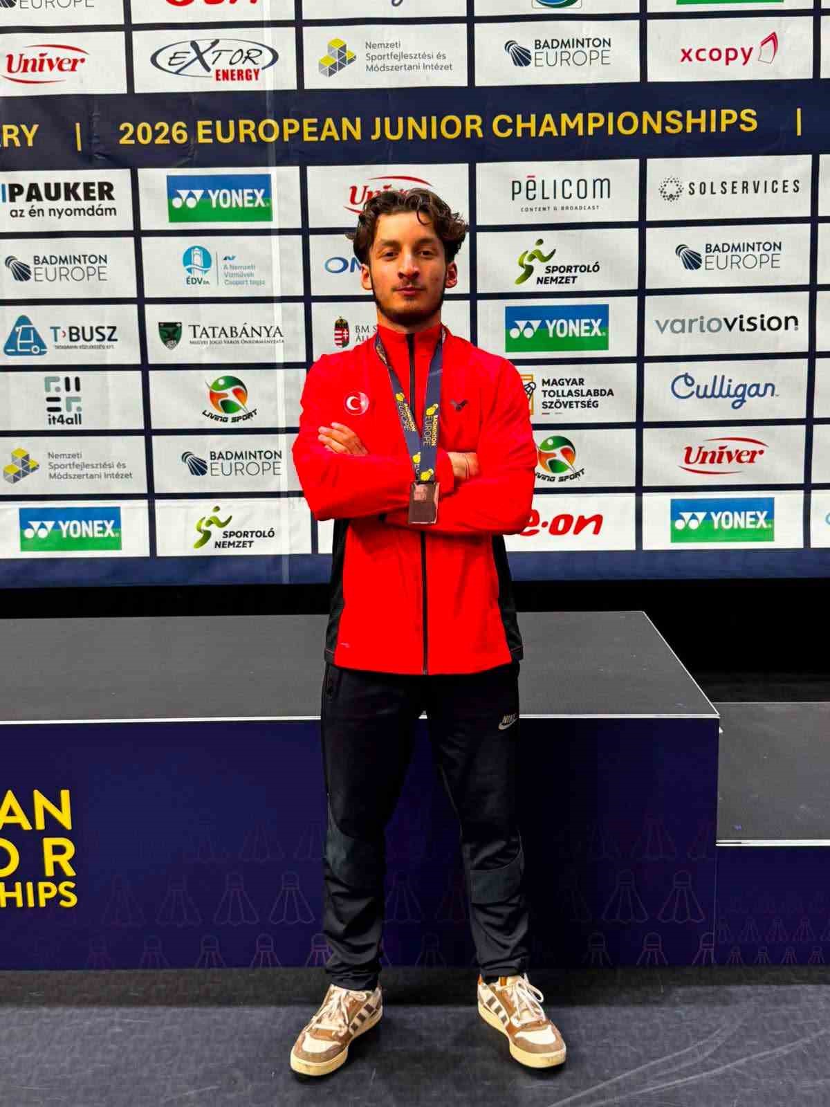 kayseri-badminton-dan-avrupa-ucunculugu