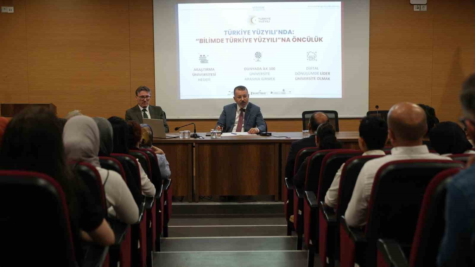 rektor-kirisik-tan-universitenin-gelecek-vizyonuna-iliskin-degerlendirmeler