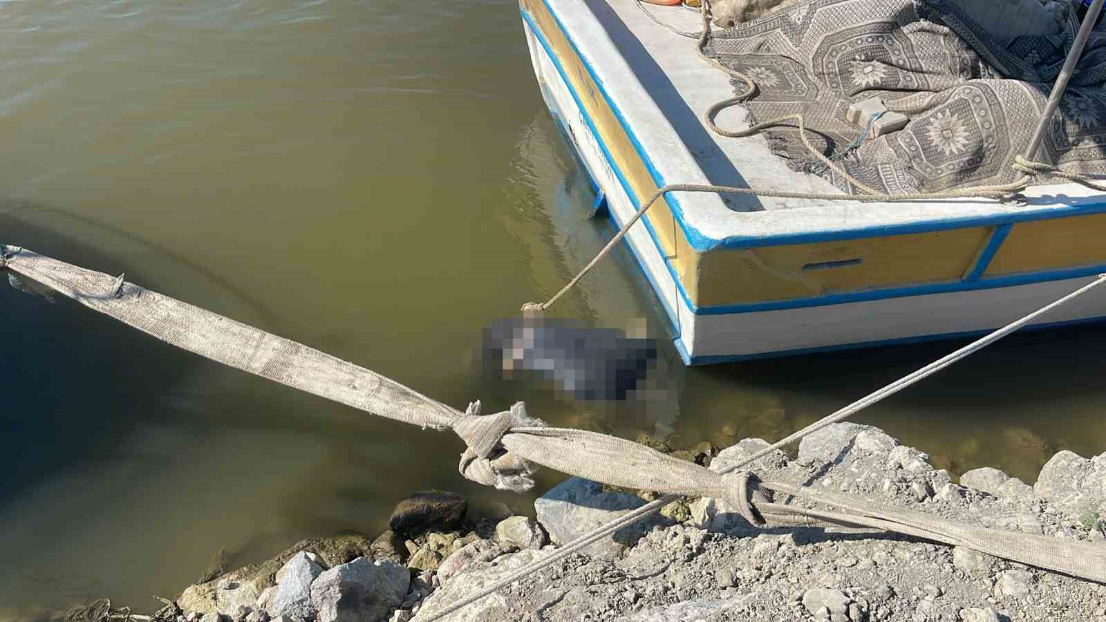 asi-nehri-nde-erkek-cesedi-bulundu