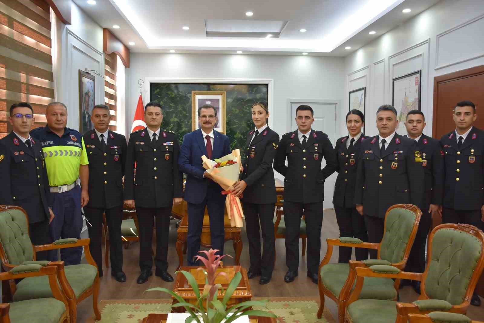 salihli-de-jandarma-teskilati-nin-187-yili-kutlandi