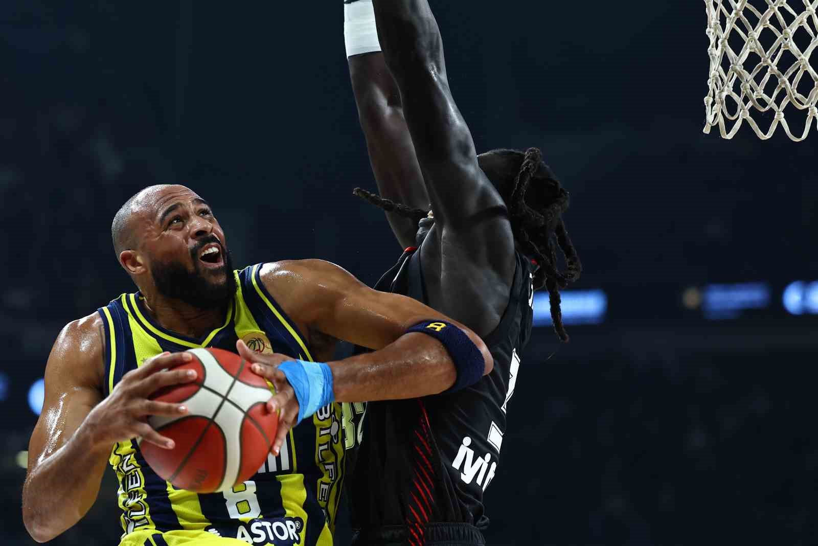 39-erkekler-cumhurbaskanligi-kupasi-nda-sampiyon-fenerbahce