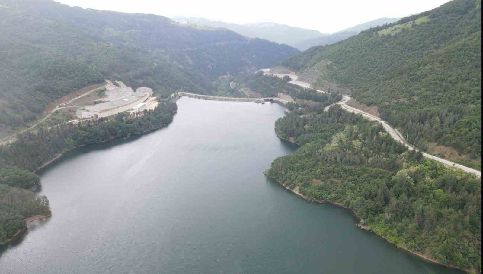bursa-nin-barajlari-doldu-tasti-kapaklar-acildi-220-gunde-sifirdan-yuzde-100-e