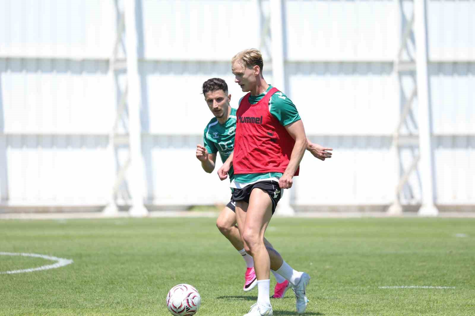 konyaspor-yeni-sezon-hazirliklarina-devam-ediyor