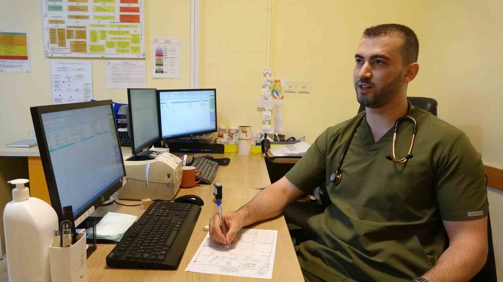 canakkale-de-tibbi-laboratuvar-teknisyenliginden-doktorluga