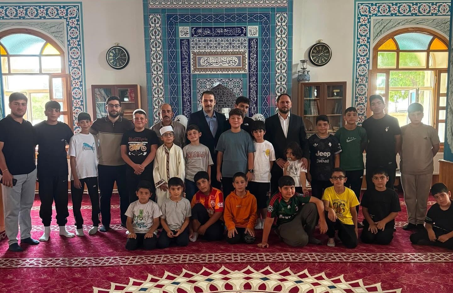 demirozu-kaymakami-ahat-yaz-kur-an-kurslarini-ziyaret-etti