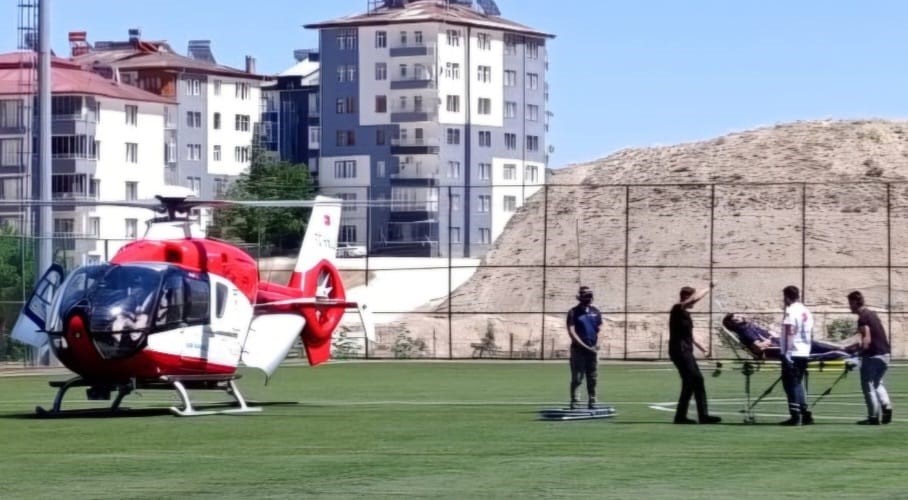 malatya-da-ambulans-helikopter-58-yasindaki-hasta-icin-havalandi