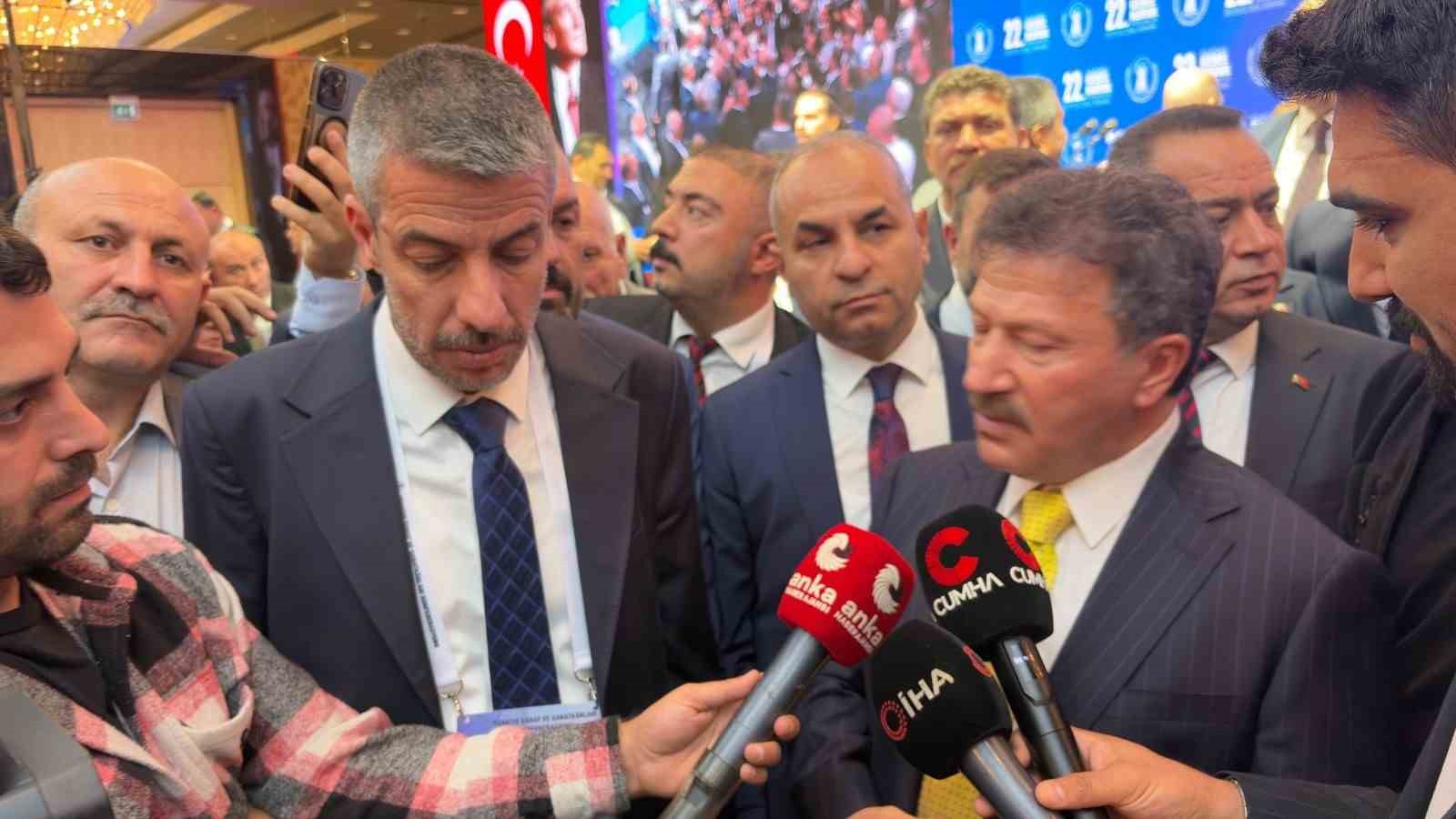 tesk-te-koltuk-degisimi-yeni-baskan-mehmet-yiginer-oldu