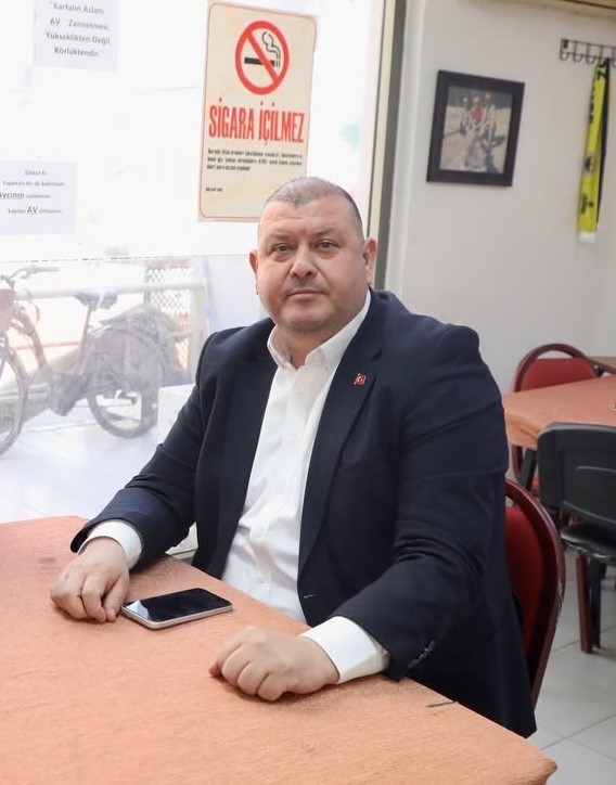 menderes-belediyesine-operasyon-baskan-ve-13-kisi-gozaltinda