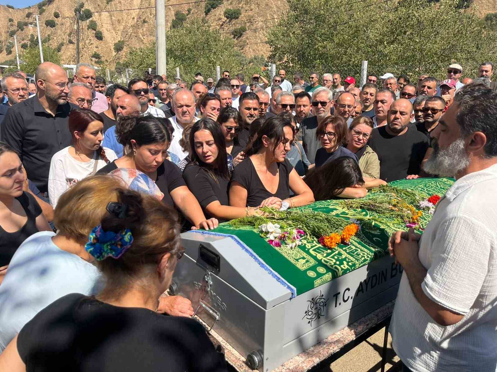 eski-chp-aydin-il-baskani-cankir-son-yolculuguna-ugurlandi