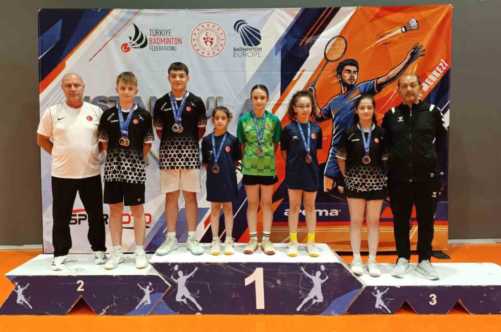 erzincanli-milli-sporculardan-uluslararasi-turnuvada-9-madalya