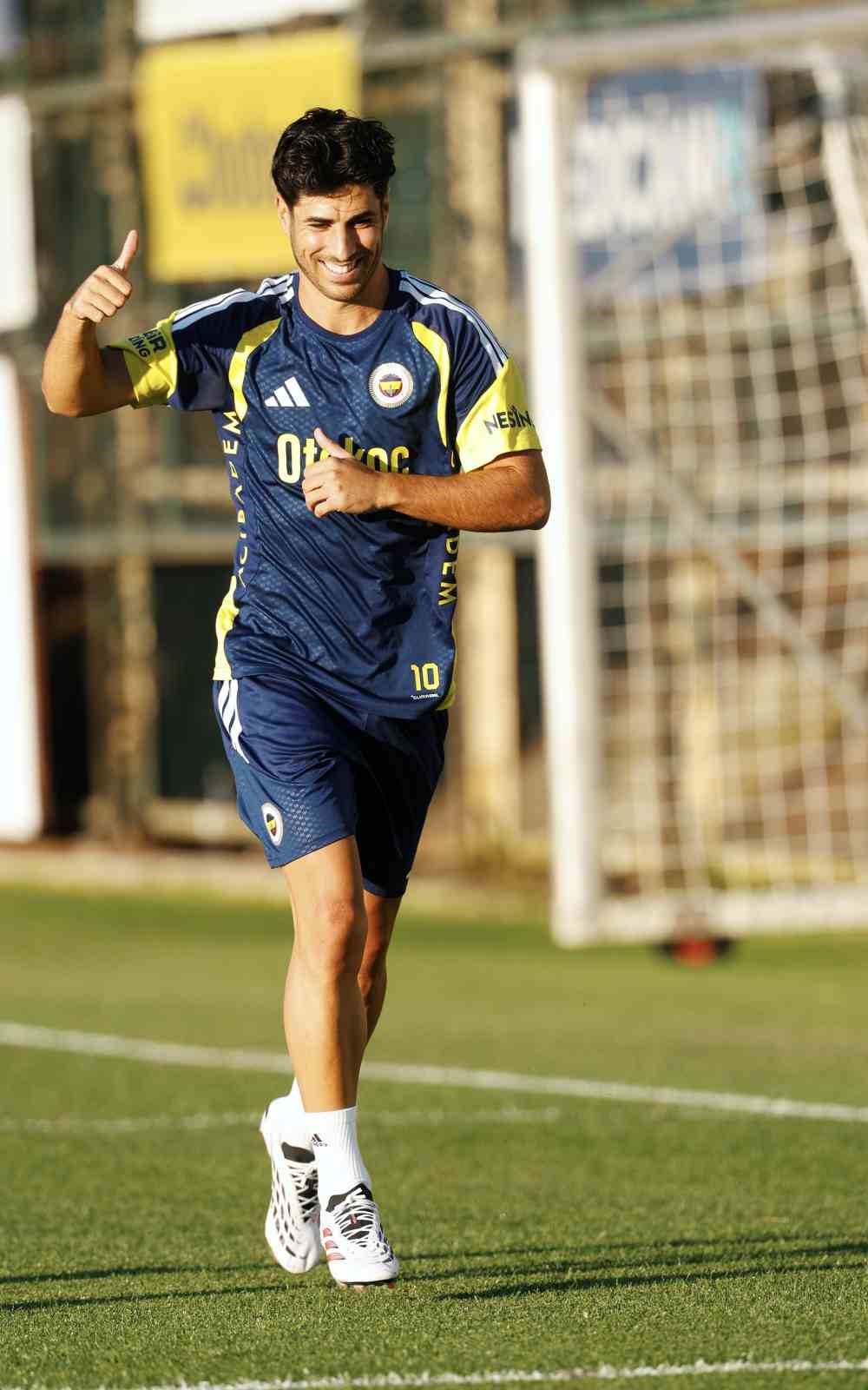 fenerbahce-besiktas-derbisinin-hazirliklarina-devam-etti