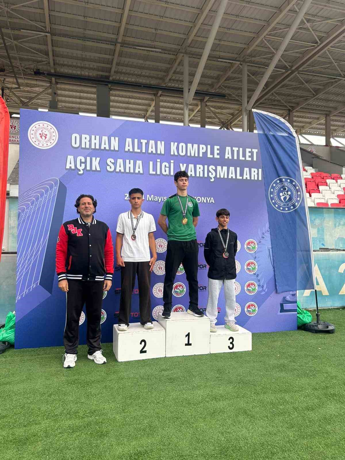 aydinli-sporculardan-konya-da-madalya-yagmuru