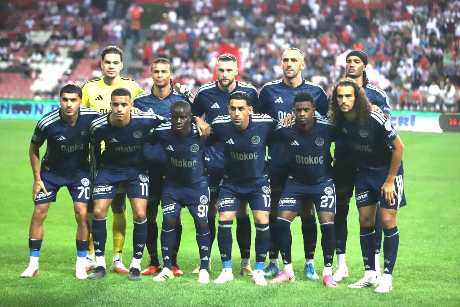 trendyol-super-lig-samsunspor-0-fenerbahce-1-mac-devam-ediyor