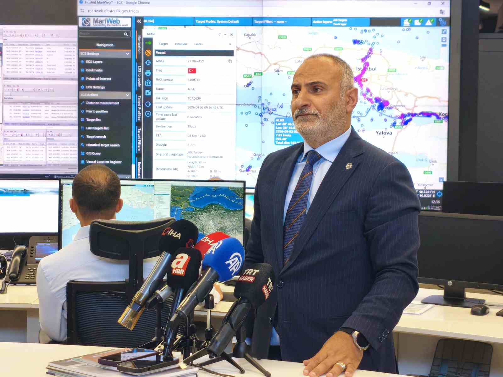 denizcilik-genel-muduru-baylan-carpisan-iki-gemi-kaza-oncesi-birbiriyle-konusmus