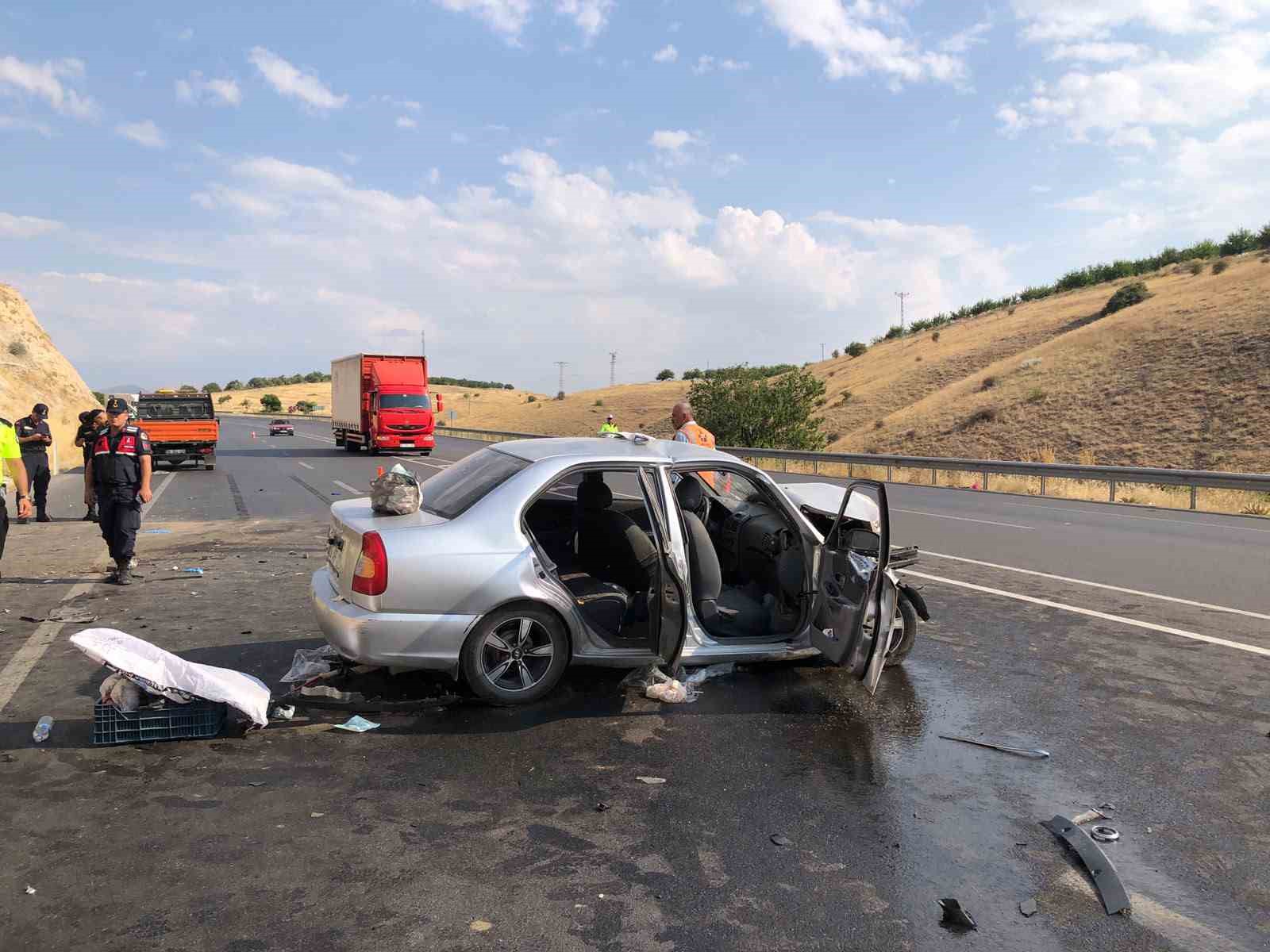 malatya-da-uc-aracin-karistigi-kazada-8-kisi-yaralandi