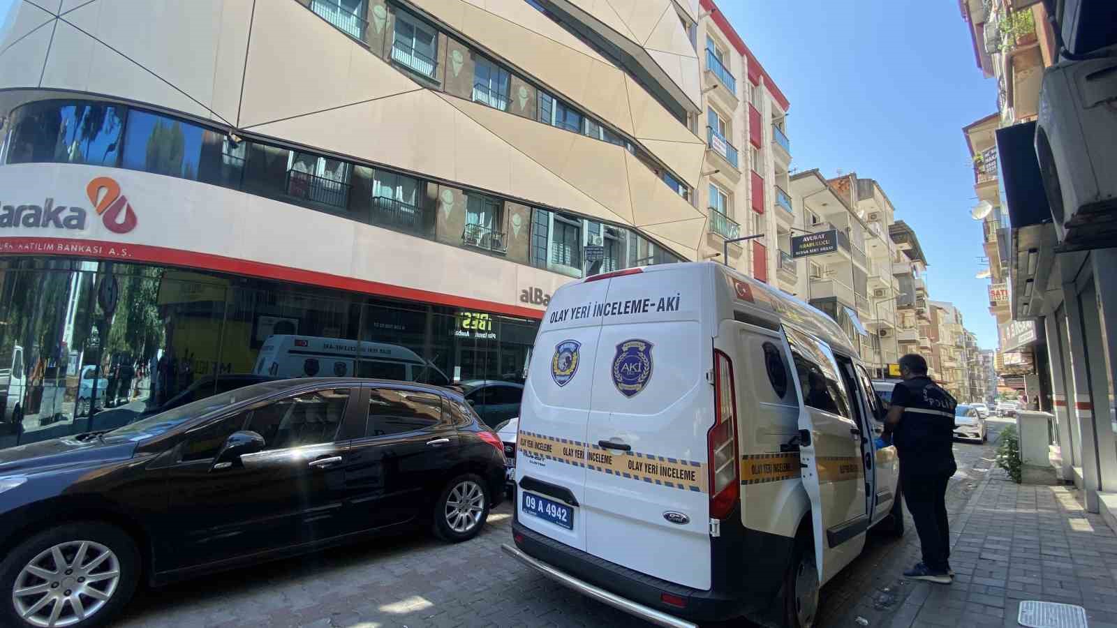 masaj-yaptirmaya-gittigi-salondan-cenazesi-cikti