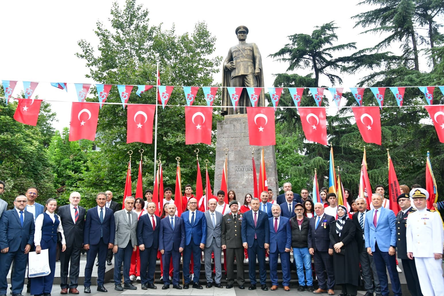 trabzon-da-fetih-kutlamalari-suruyor