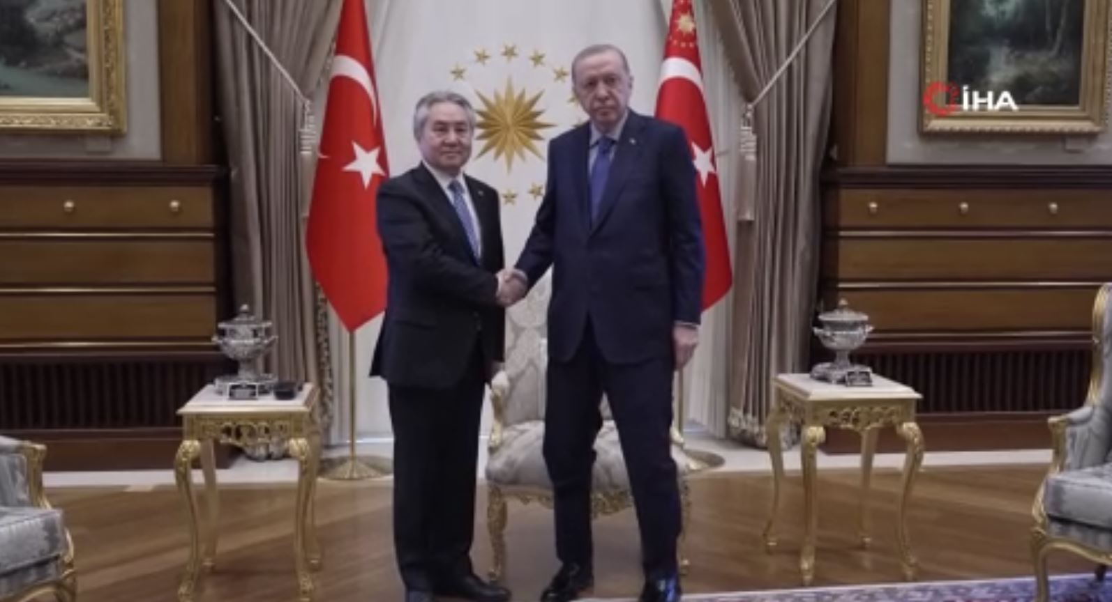 cumhurbaskani-erdogan-kirgizistan-disisleri-bakani-kulubayev-i-kabul-etti